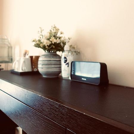 Tl Warmest Homestay Гоулд Коуст Екстериор снимка